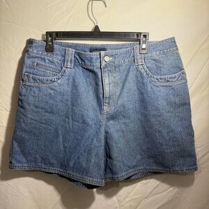 Sonoma Women's Classic Blue Jean Shorts Size 14
